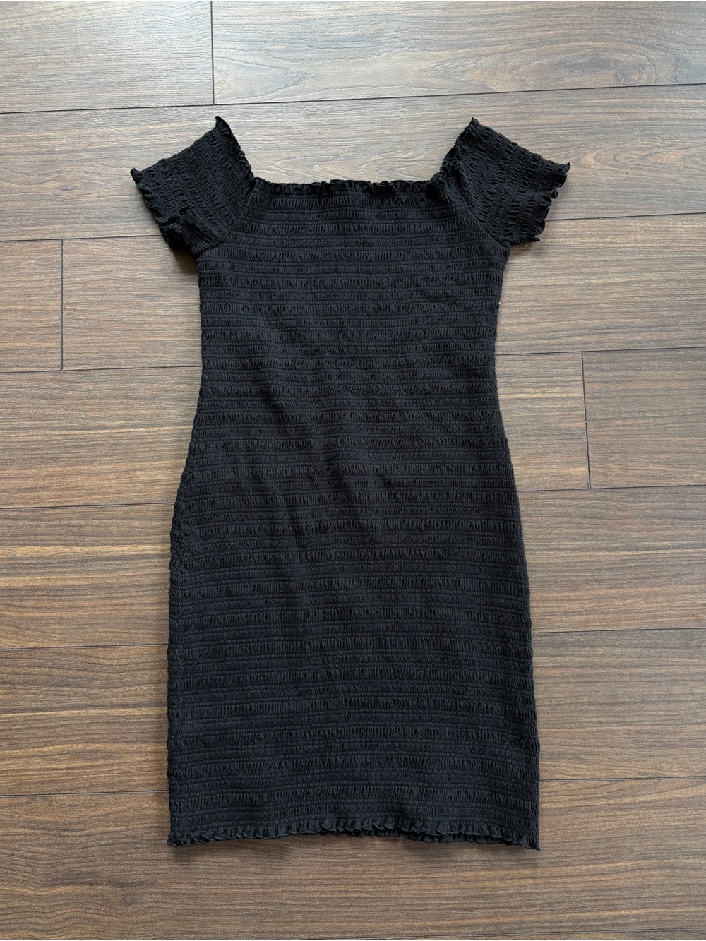 GAP Black Off-Shoulder smocked bodycon Dress
